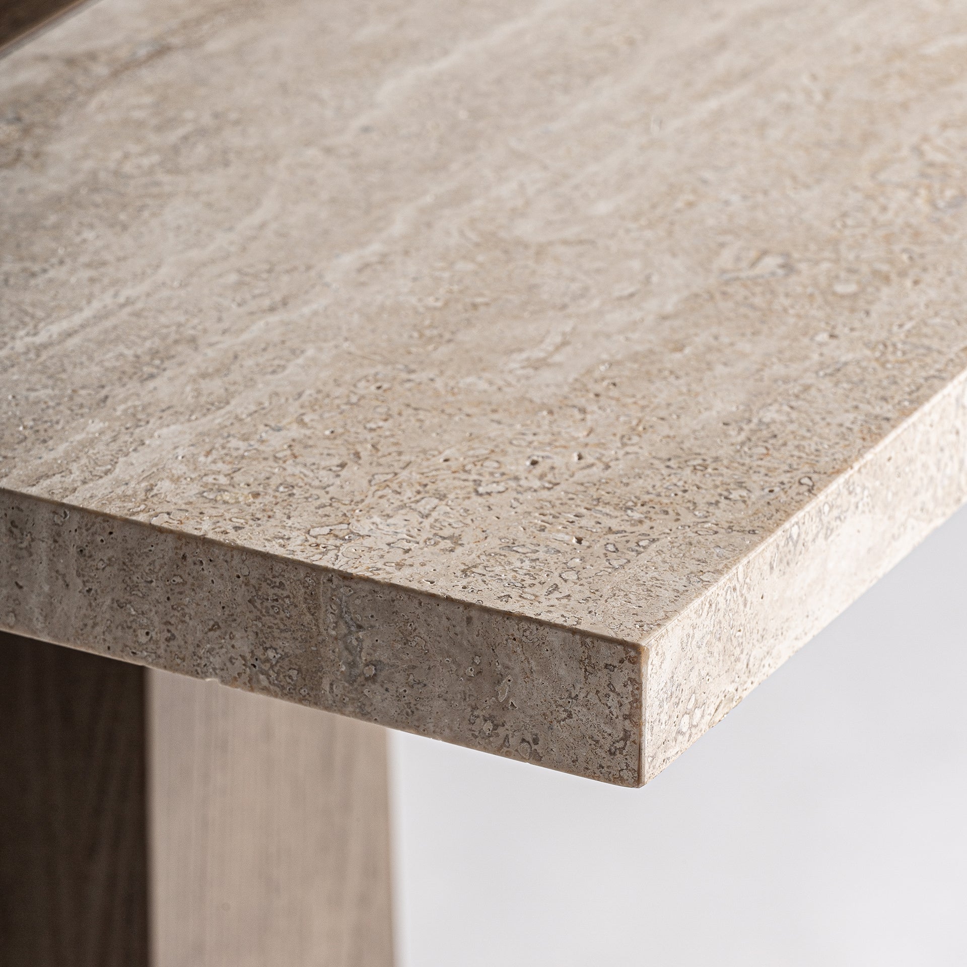 KARPACZ BAR TABLE